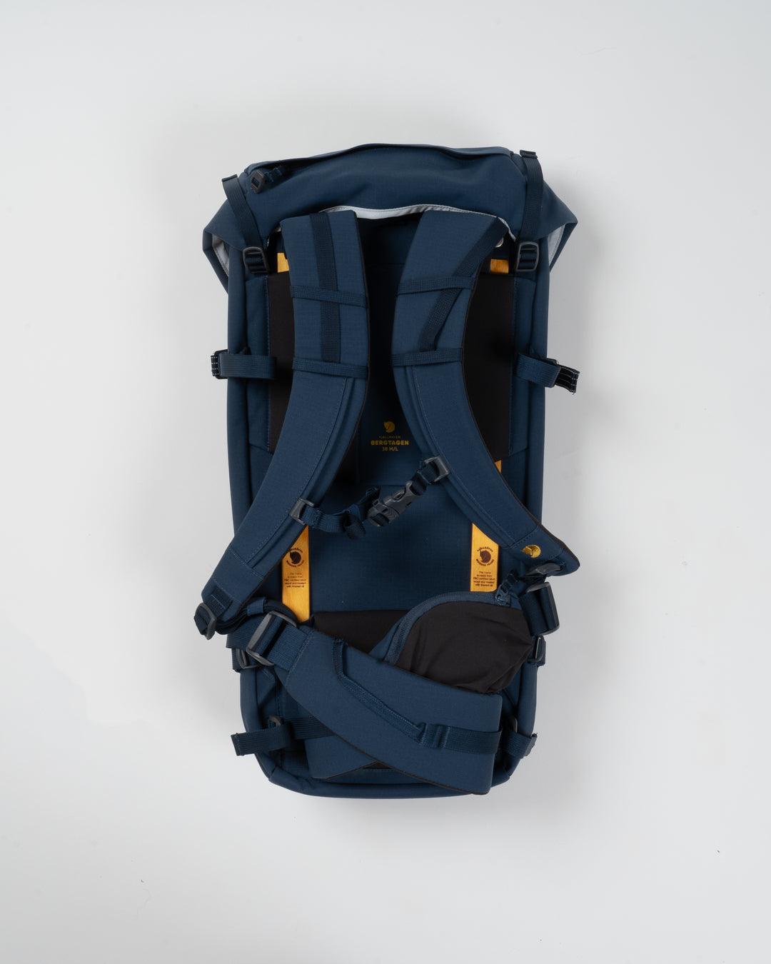 ECxFJ Bergtagen Backpack in Mountain Blue – The Explorers Club