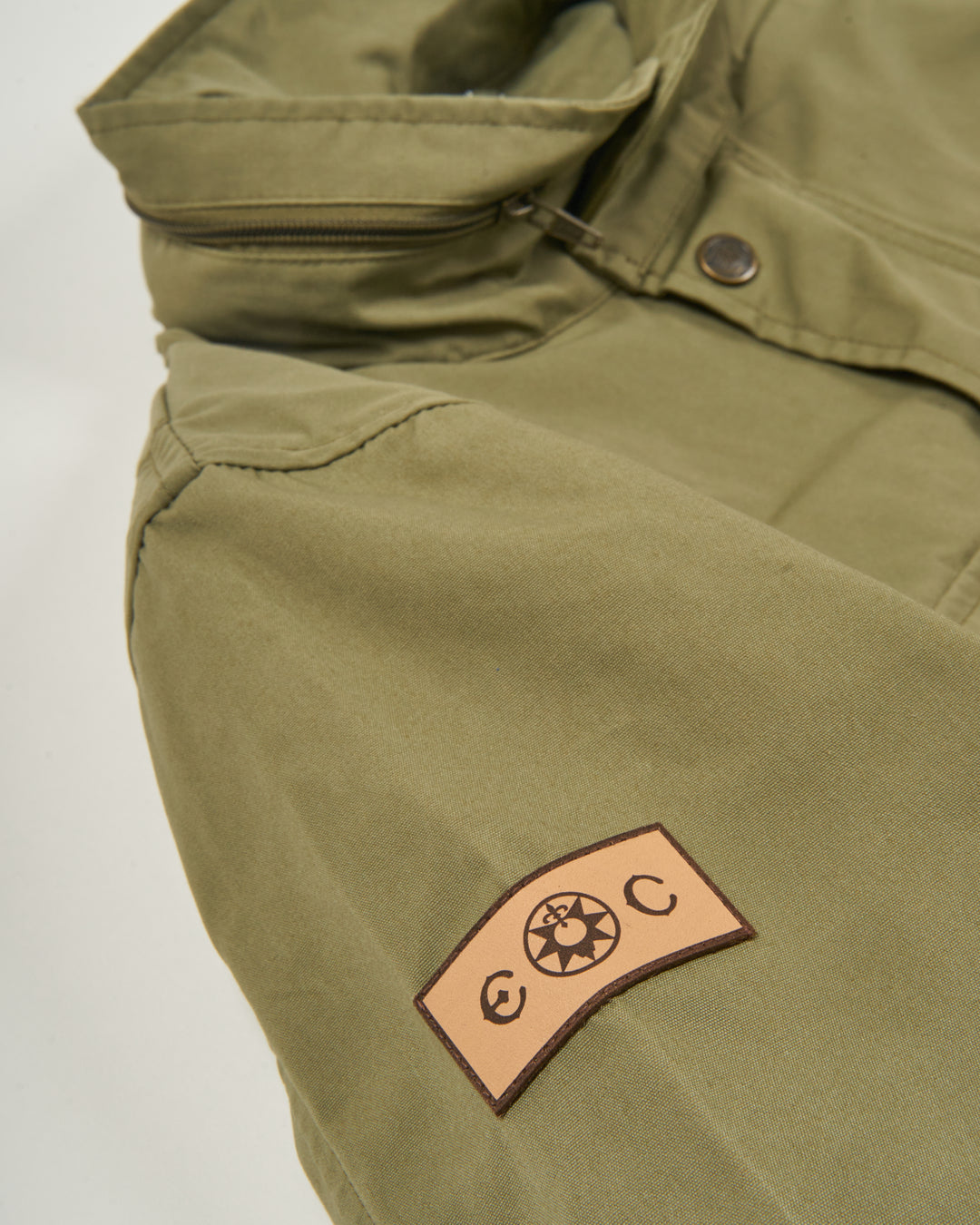 ECxFJ Men's Raven Jacket in Green – The Explorers Club Outfitters