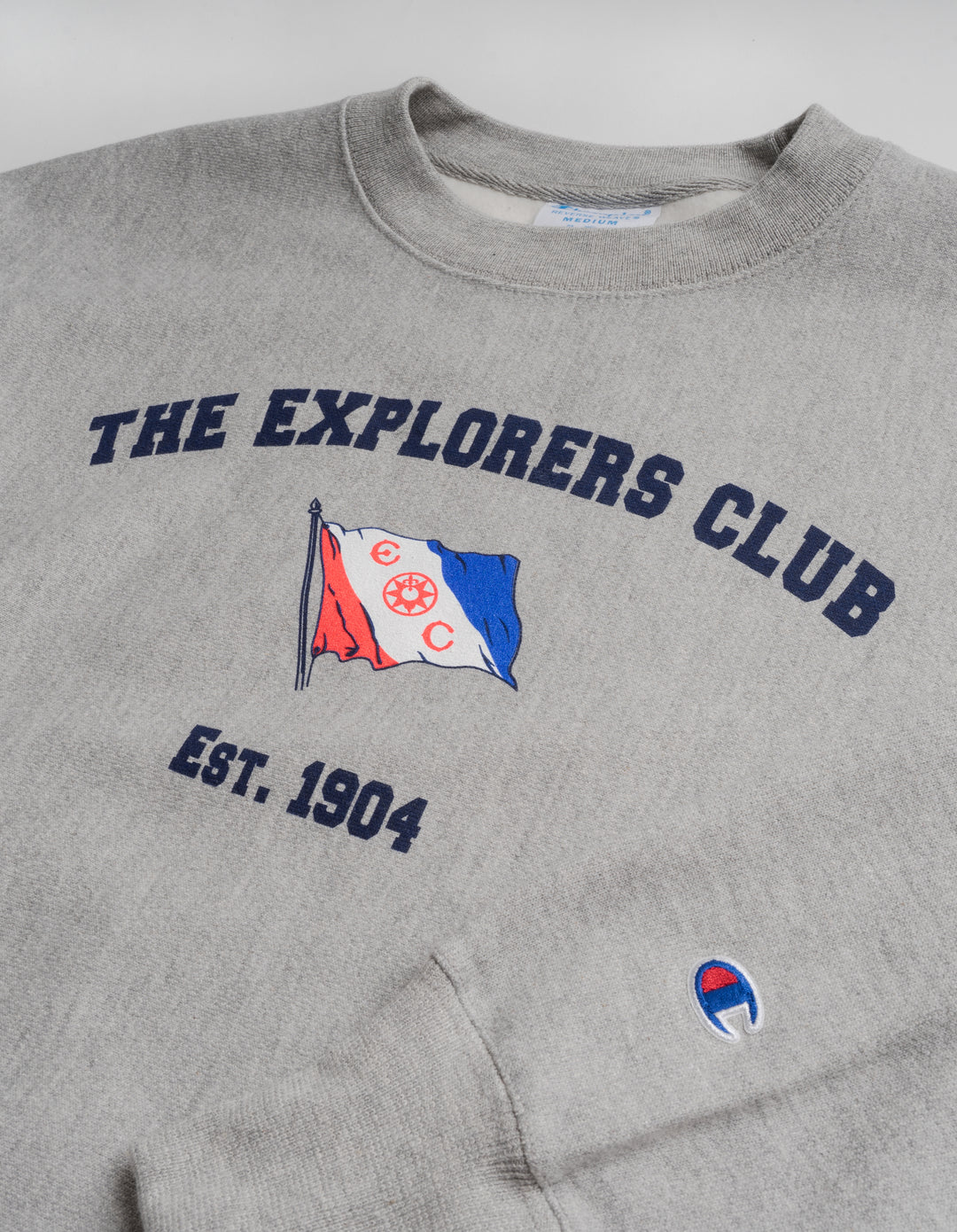 OVAL LOGO CREWNECK / BLACK – VAULTROOM